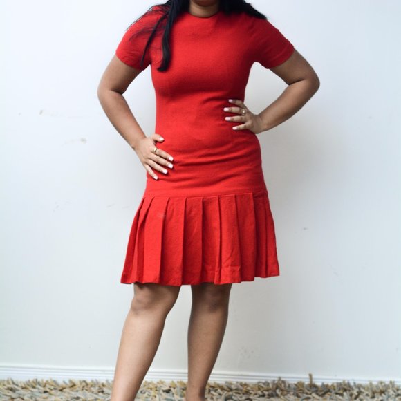 Red Pleated Drop Waist - Picture 1 of 9